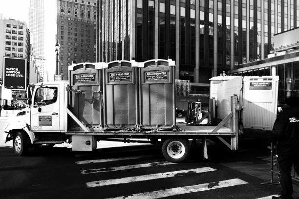 Best Porta potty rental near me  in Okauchee Lake, WI